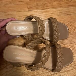 Sincerely Jules beige sandals